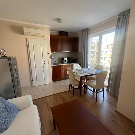Dawn Park Deluxe 3 Floor Apartament *