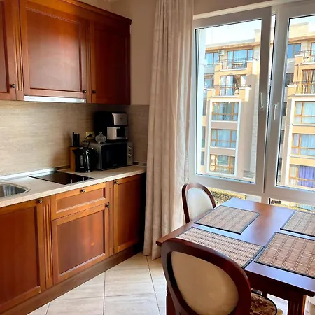 Apartament Dawn Park Deluxe 3 Floor Słoneczny Brzeg